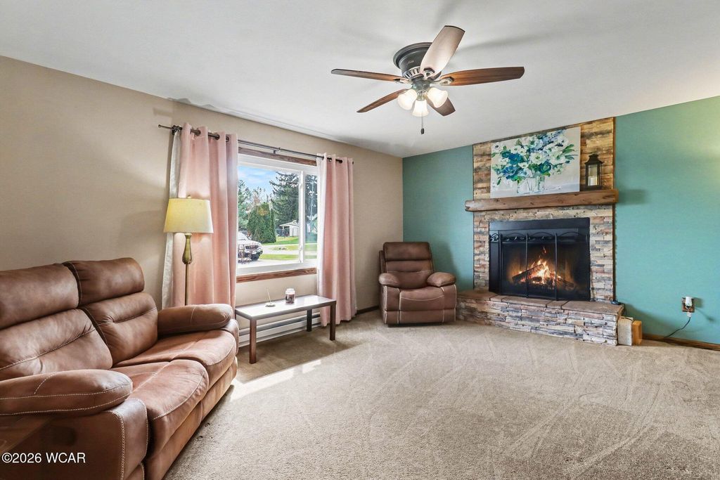 Photo of 5369 Mirror Lake Drive, Lima, OH 45801 (MLS # 309809)