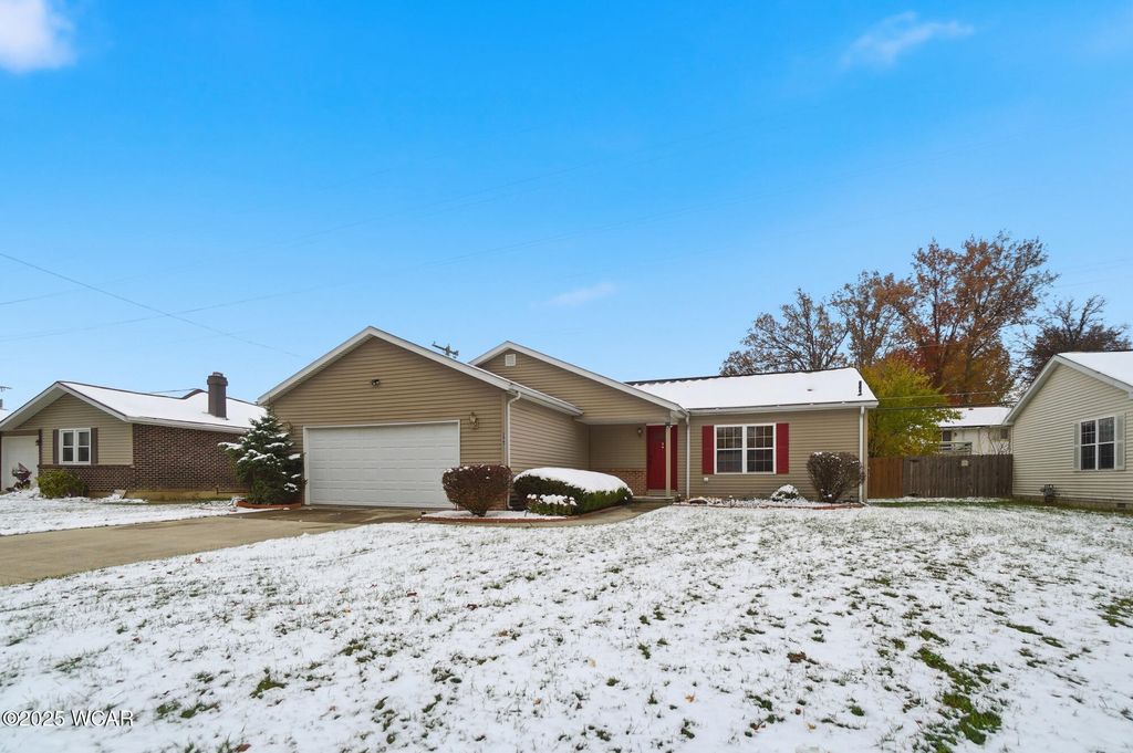 Photo of 2997 Cletus Parkway, Lima, OH 45805 (MLS # 308818)