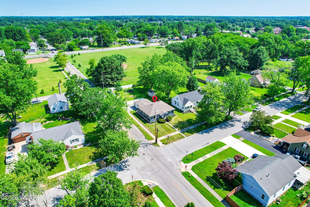 Photo of 560 W O'Connor Avenue, Lima, OH 45801 (MLS # 310765)