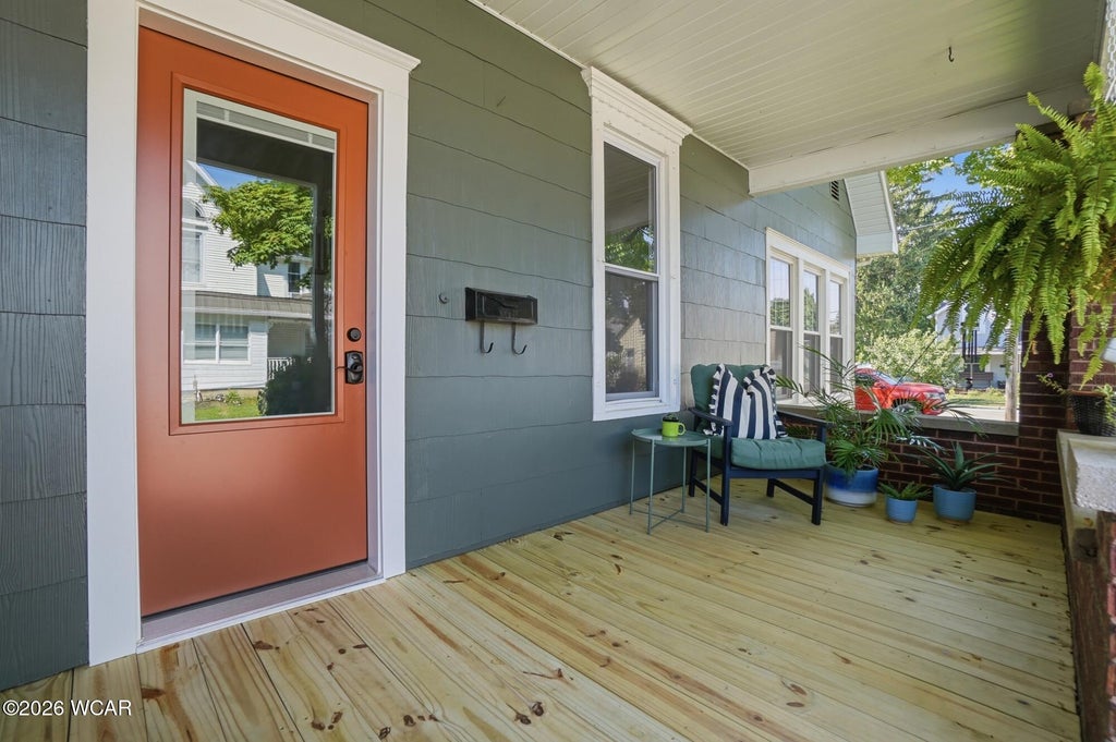 Photo of 213 S Jackson Street, Bluffton, OH 45817 (MLS # 311476)