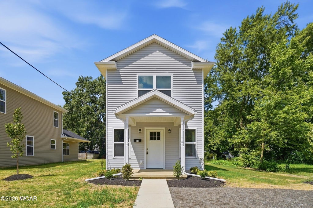 Photo of 810 Holly Street, Lima, OH 45804 (MLS # 311021)