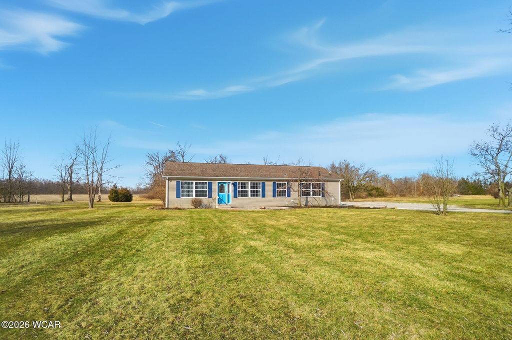 Photo of 308 S Jefferson Street, Grover Hill, OH 45849 (MLS # 309557)