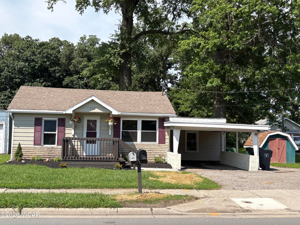Photo of 716 W Robb Avenue, Lima, OH 45801 (MLS # 311239)