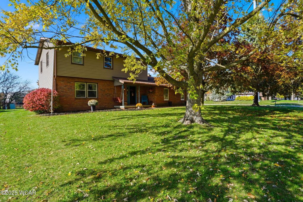 Photo of 3018 Gleneagle Drive, Findlay, OH 45840 (MLS # 308754)