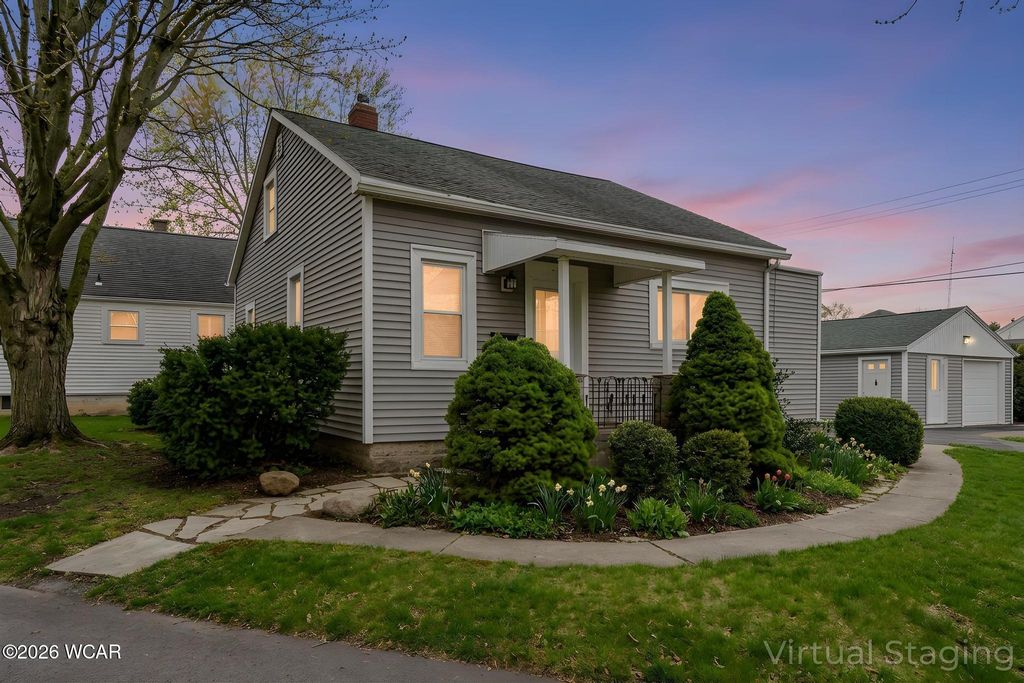 Photo of 165 Thurman Street, Bluffton, OH 45817 (MLS # 309615)