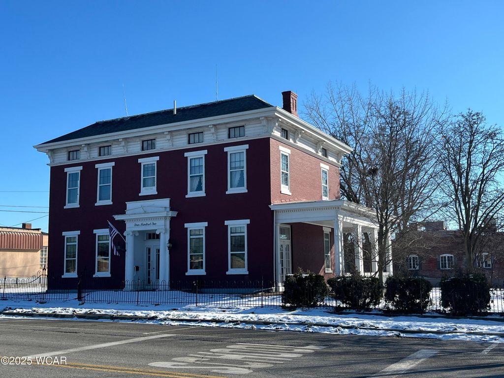 Photo of 405 E Spring Street, Saint Marys, OH 45885 (MLS # 309018)