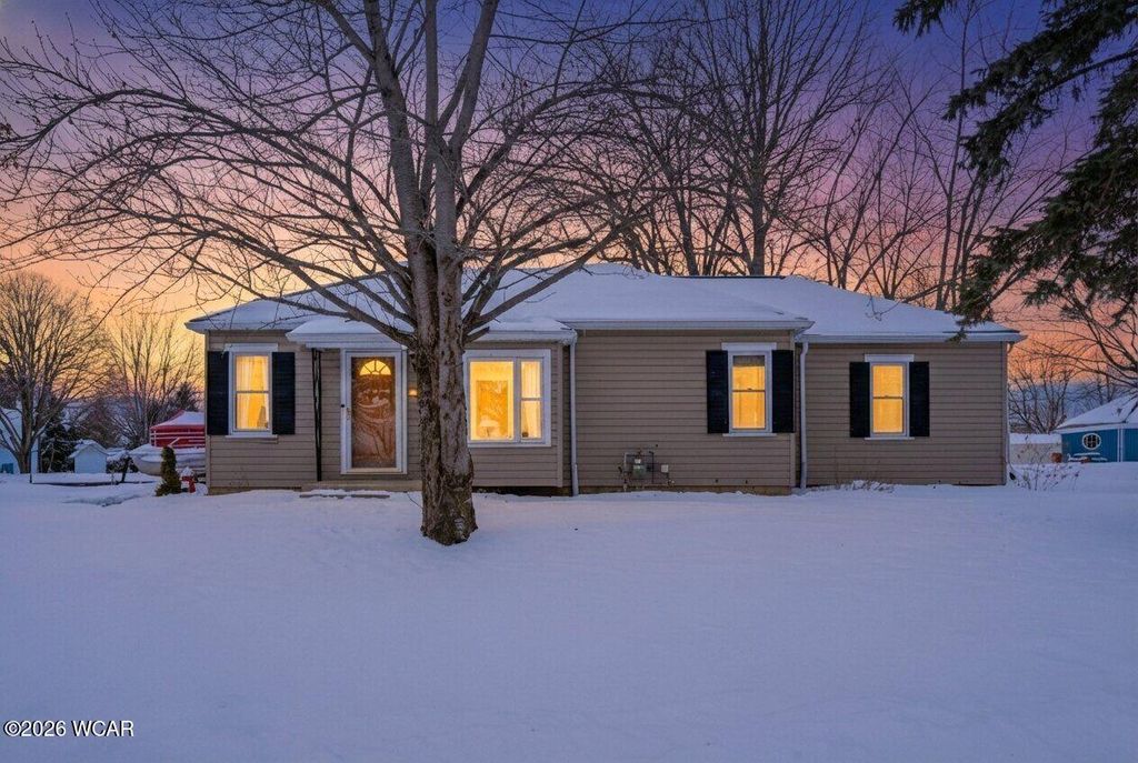 Photo of 601 N Augustus Street, Saint Marys, OH 45885 (MLS # 309387)