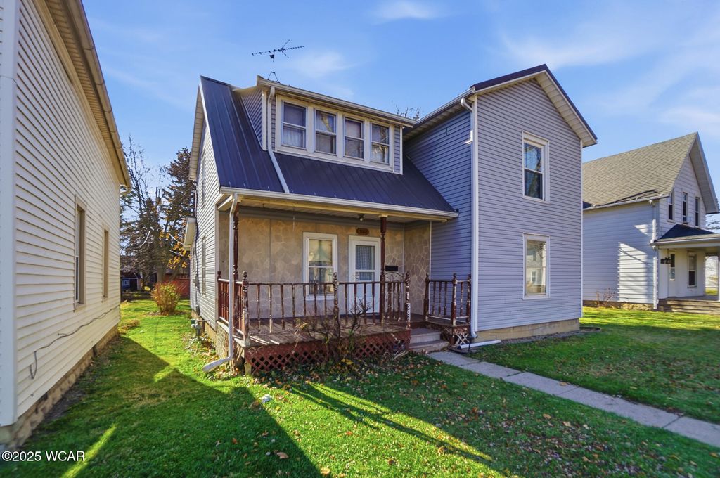 Photo of 502 E Central Avenue, Van Wert, OH 45891 (MLS # 308865)
