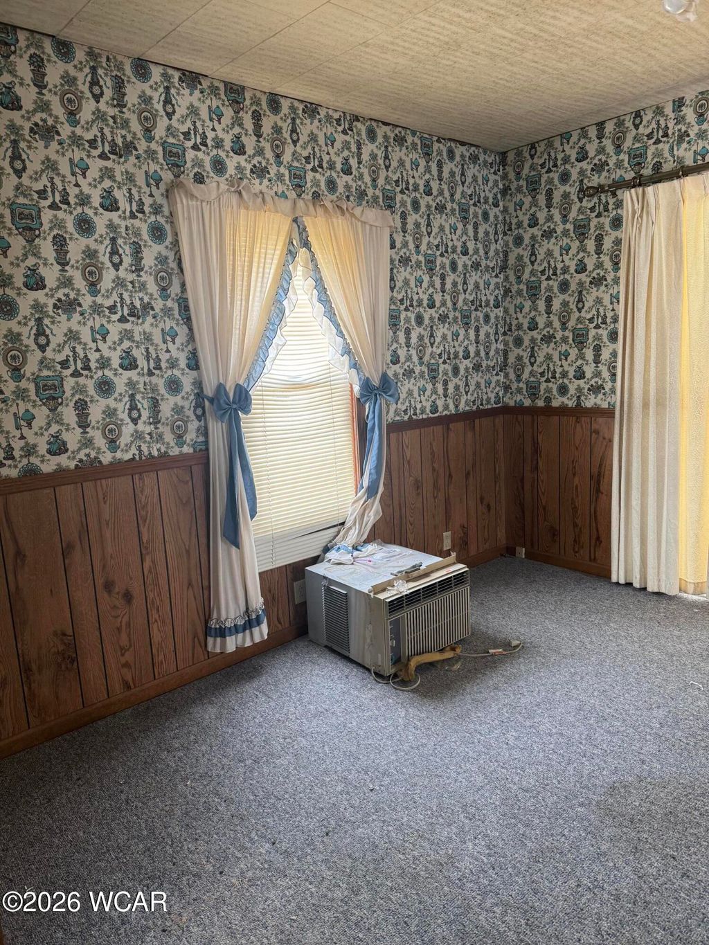 Photo of 1118 N Baxter Street, Lima, OH 45801 (MLS # 309144)