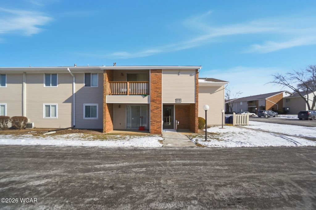 Photo of 2275 N Cable Road, Lima, OH 45807 (MLS # 309262)