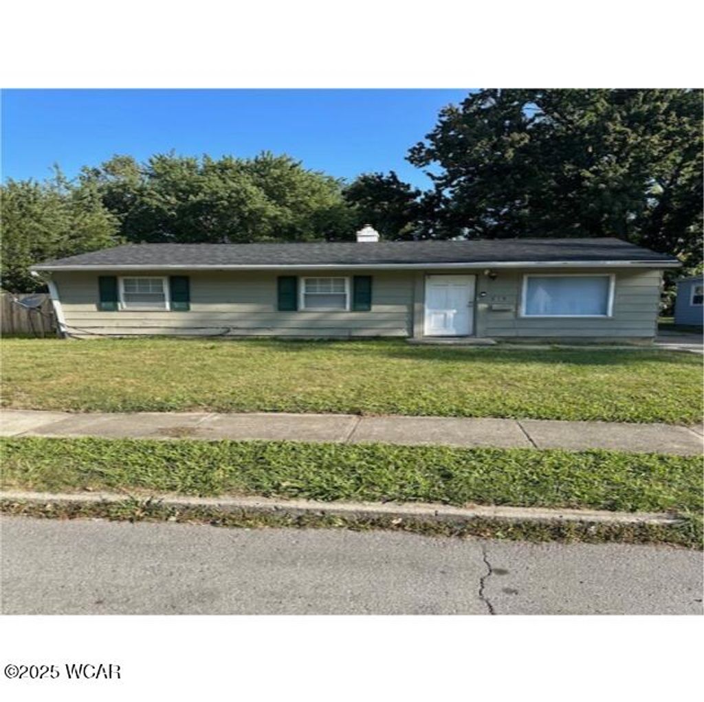 Photo of 915 Michael Avenue, Lima, OH 45804 (MLS # 308942)