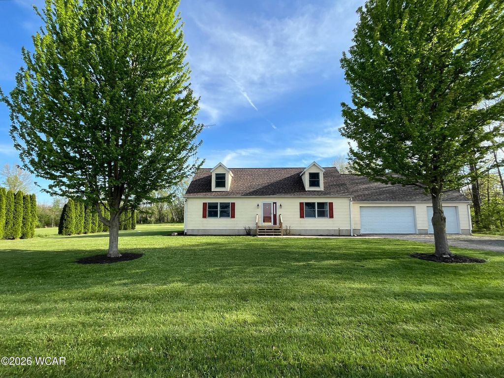 Photo of 3112 County Road 10, Ada, OH 45810 (MLS # 310072)