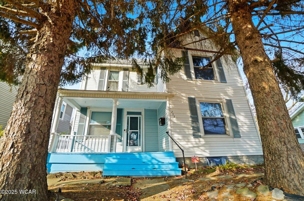 Photo of 735 N Main Street, Lima, OH 45801 (MLS # 308844)