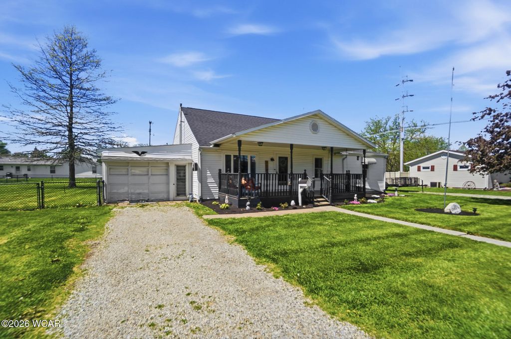 Photo of 111 S Wagner Avenue, Wapakoneta, OH 45895 (MLS # 310021)