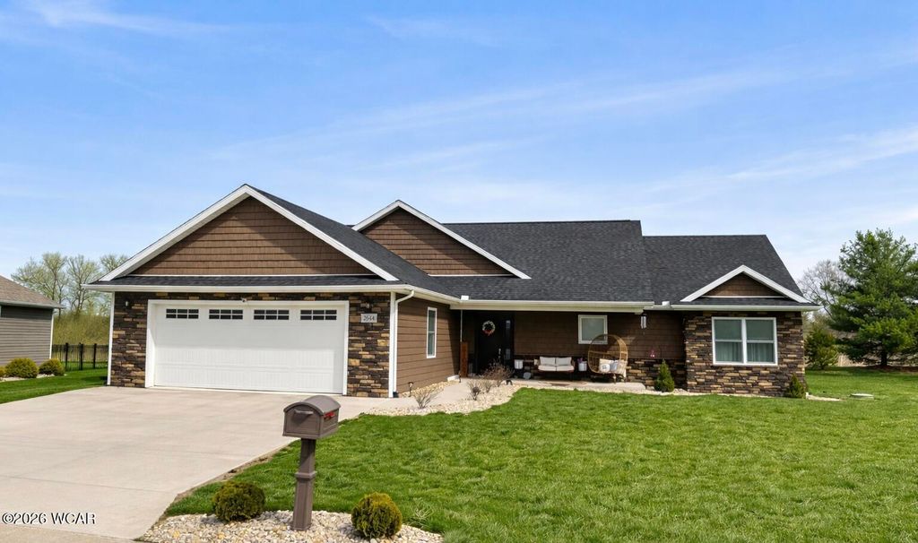 Photo of 2644 Jonathon Drive, Lima, OH 45806 (MLS # 309726)