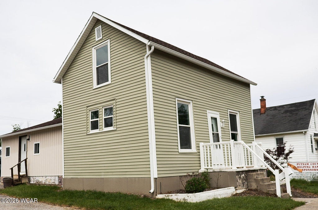 Photo of 727 E 2nd Street, Ottawa, OH 45875 (MLS # 310374)
