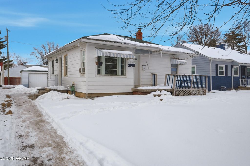 Photo of 576 W Ashton Avenue, Lima, OH 45801 (MLS # 309334)