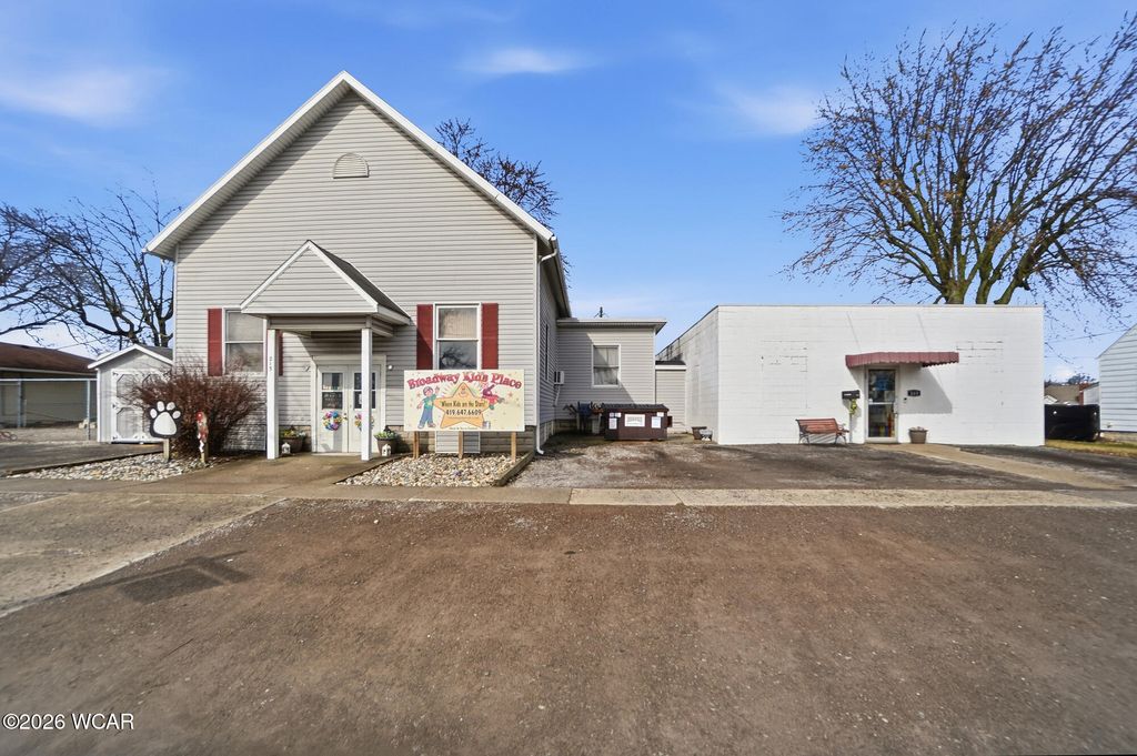 Photo of 213 N Broadway Street, Spencerville, OH 45887 (MLS # 309400)