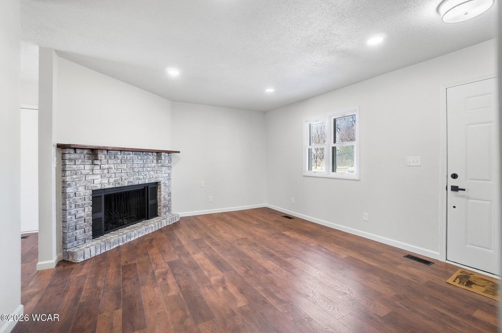 Photo of 1143 Brower Road, Lima, OH 45801 (MLS # 309525)