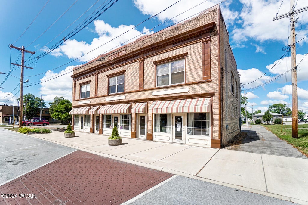 Photo of 222 S Elizabeth Street, Lima, OH 45801 (MLS # 311570)