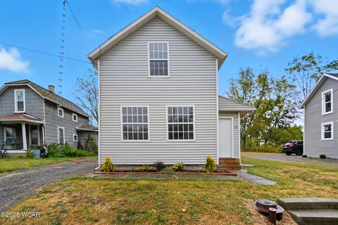 Photo of 865 E 4th Street, Lima, OH 45804 (MLS # 308317)