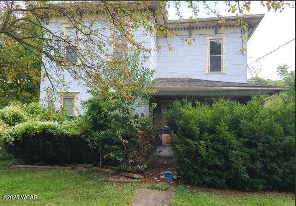 Photo of 113 E Liberty Street, Ashland, OH 44805 (MLS # 308537)