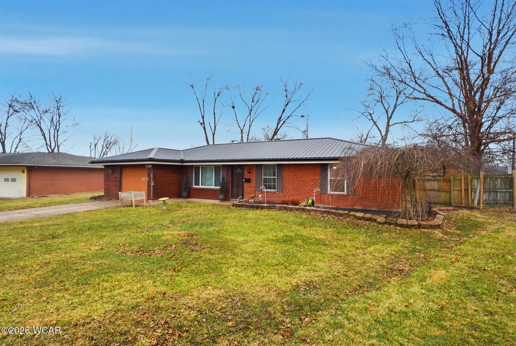 Photo of 3 Poulston PL Place, Lima, OH 45805 (MLS # 309494)
