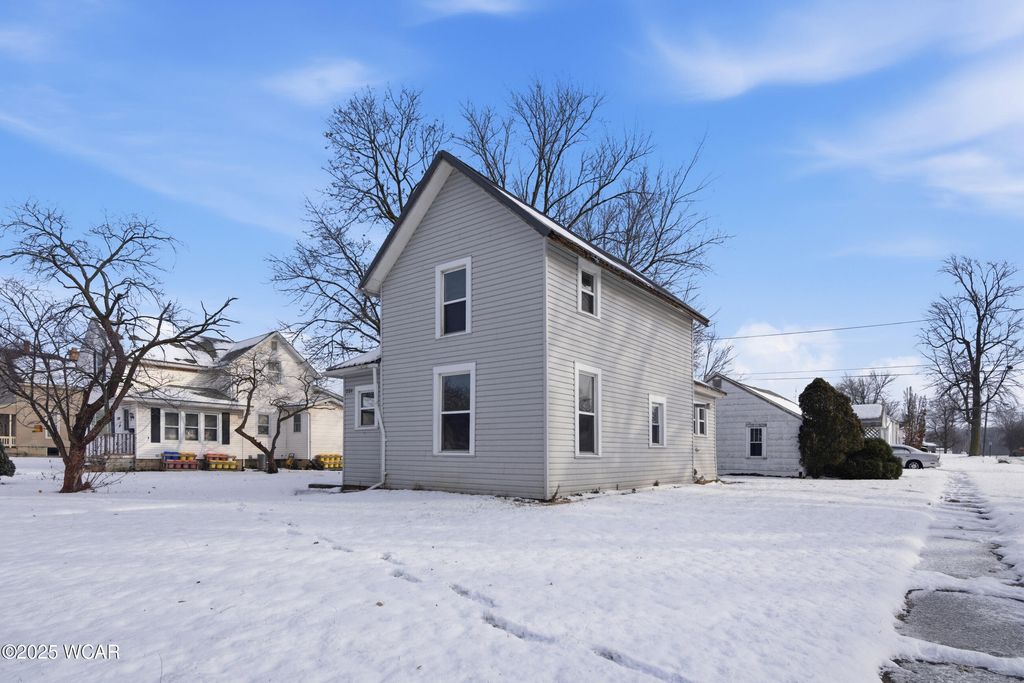 Photo of 224 S Franklin Street, Van Wert, OH 45891 (MLS # 308996)