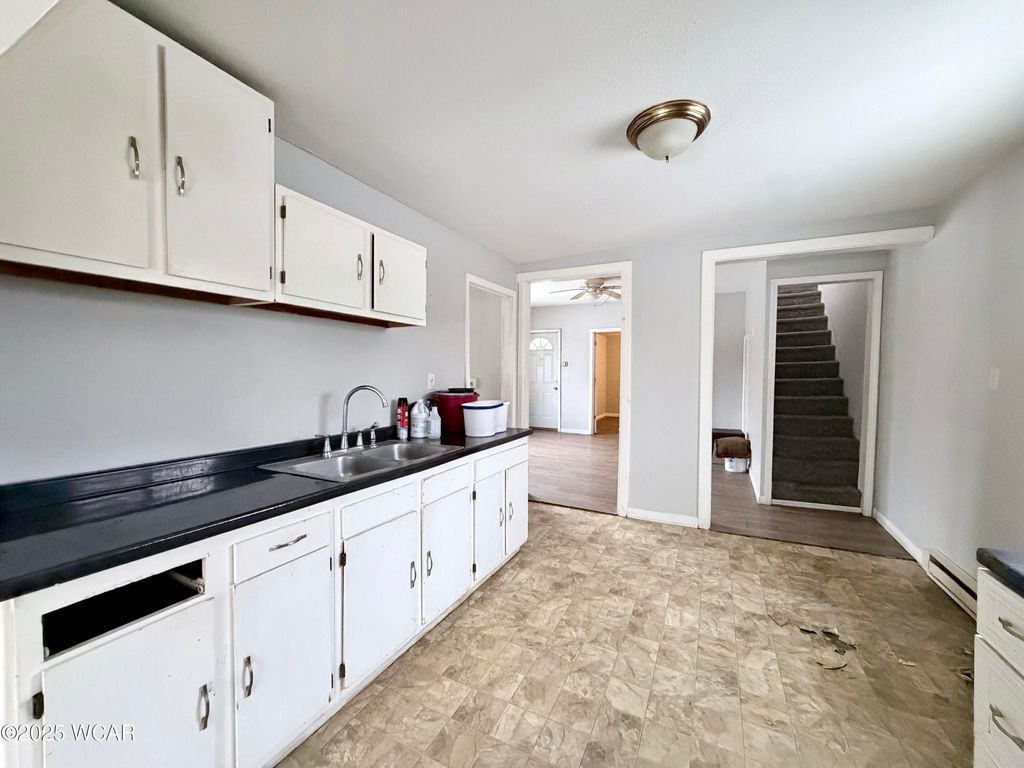 Photo of 312 W Vine Street, Lima, OH 45804 (MLS # 309062)