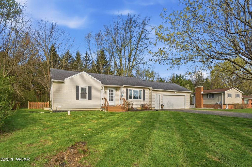 Photo of 2566 Grubb Road S, Lima, OH 45806 (MLS # 309913)