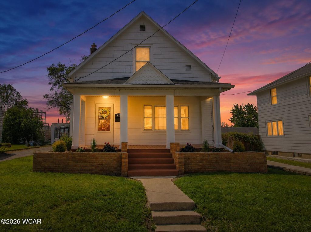 Photo of 623 Hazel Avenue, Lima, OH 45801 (MLS # 310282)