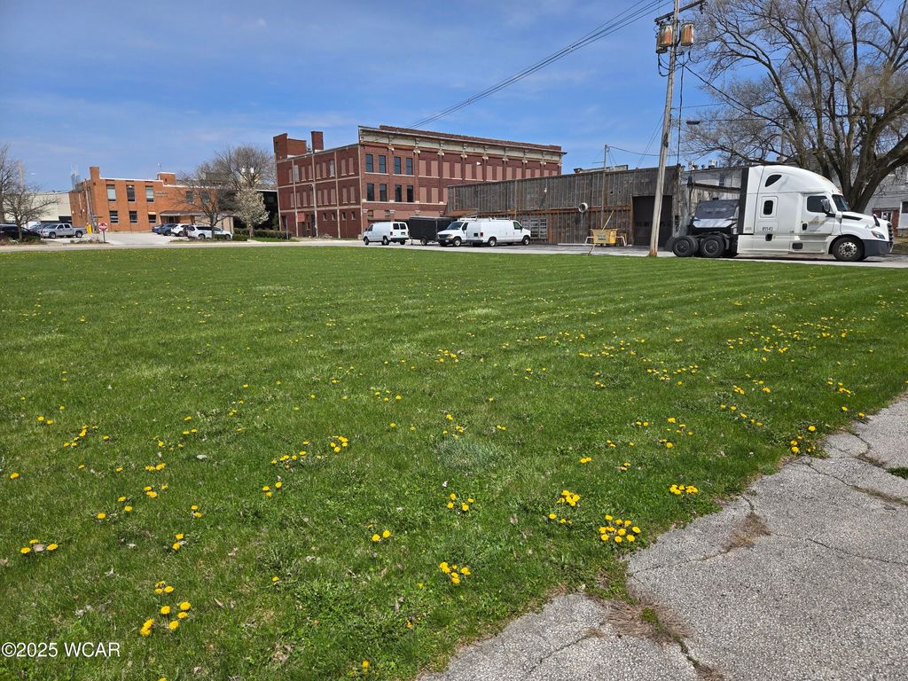 Photo of 0 West South Route 12, Fostoria, OH 44830 (MLS # 306808)