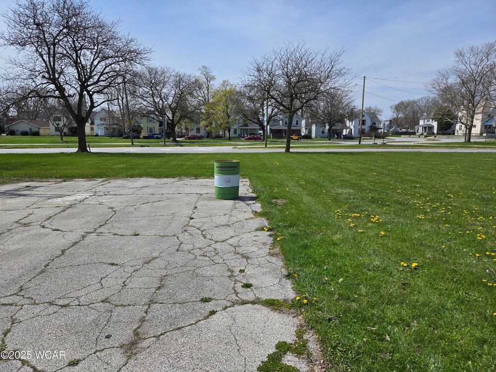 Photo of 0 West South Route 12, Fostoria, OH 44830 (MLS # 306808)