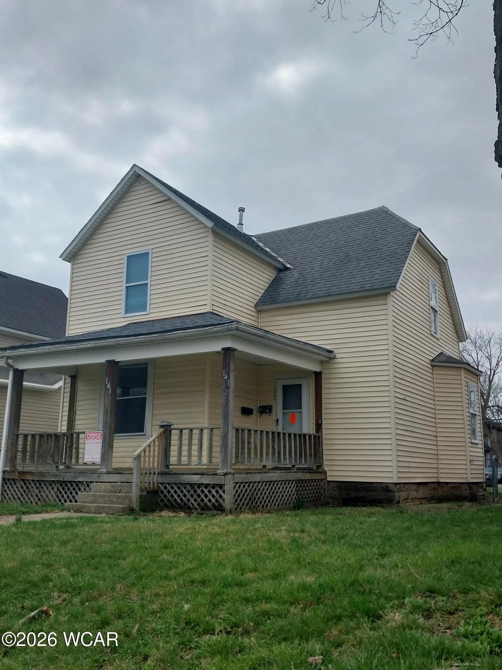 Photo of 141 Whitethorne Avenue, Columbus, OH 43223 (MLS # 309702)