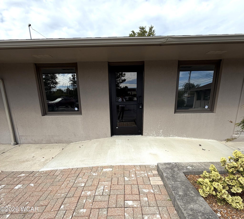 Photo of 1809 S Main Street, Findlay, OH 45840 (MLS # 311936)