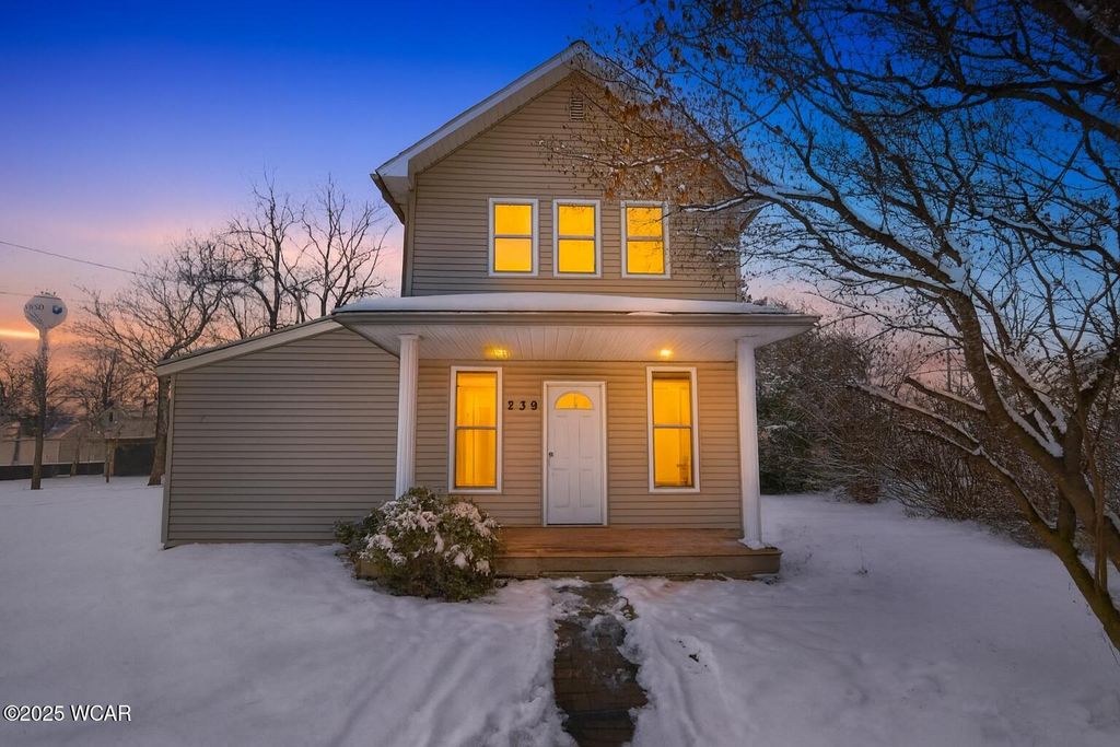 Photo of 239 N 2nd Street, Portage, OH 43451 (MLS # 309001)