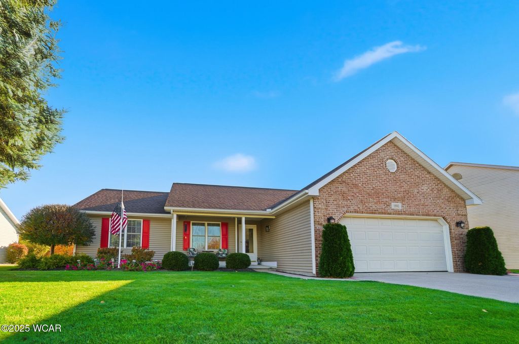 Photo of 1392 Chancellor Drive, Lima, OH 45807 (MLS # 308672)