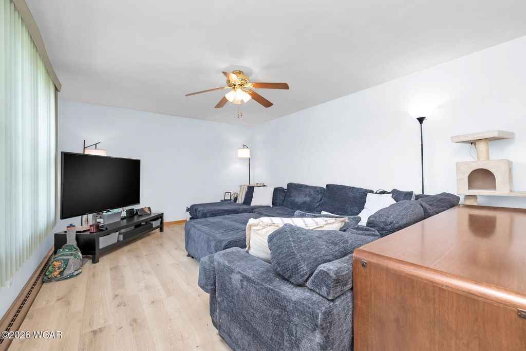 Photo of 4385 Helena Court, Springfield, OH 45503 (MLS # 309979)