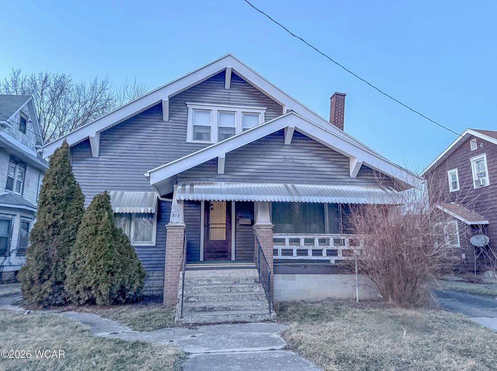 Photo of 717 E Kibby Street, Lima, OH 45804 (MLS # 309538)