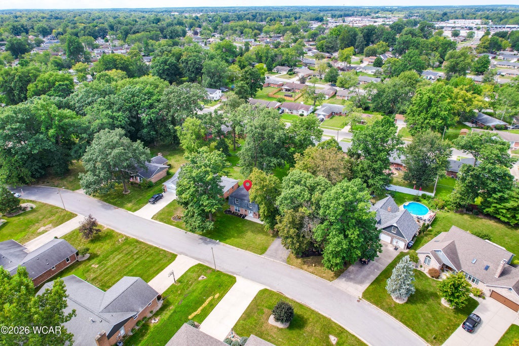 Photo of 1015 Loretta Place, Lima, OH 45805 (MLS # 311352)