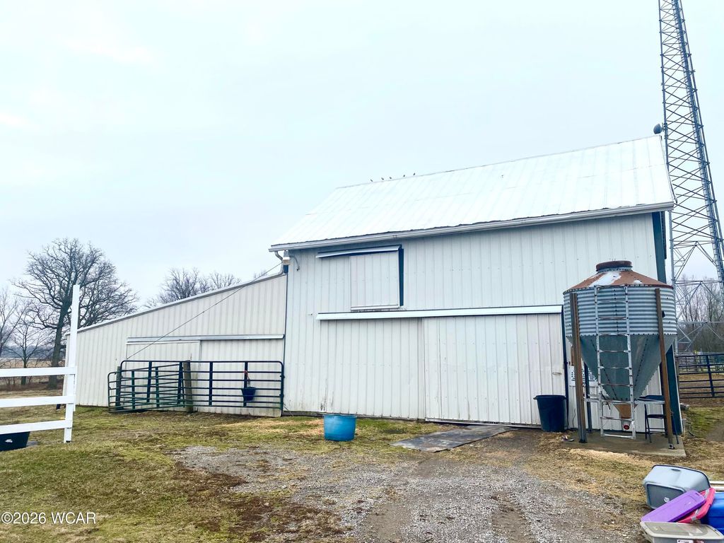 Photo of 25702 Ohio 67, Waynesfield, OH 45896 (MLS # 309609)