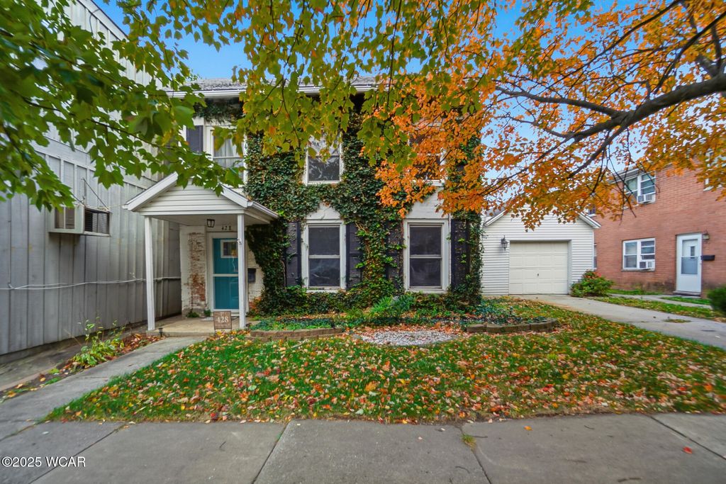 Photo of 428 W Spring Street, Saint Marys, OH 45885 (MLS # 308621)