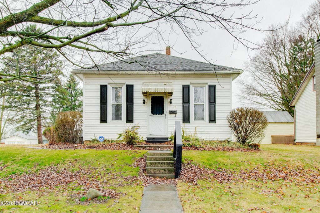 Photo of 79 Broadway Street, Kenton, OH 43326 (MLS # 309608)