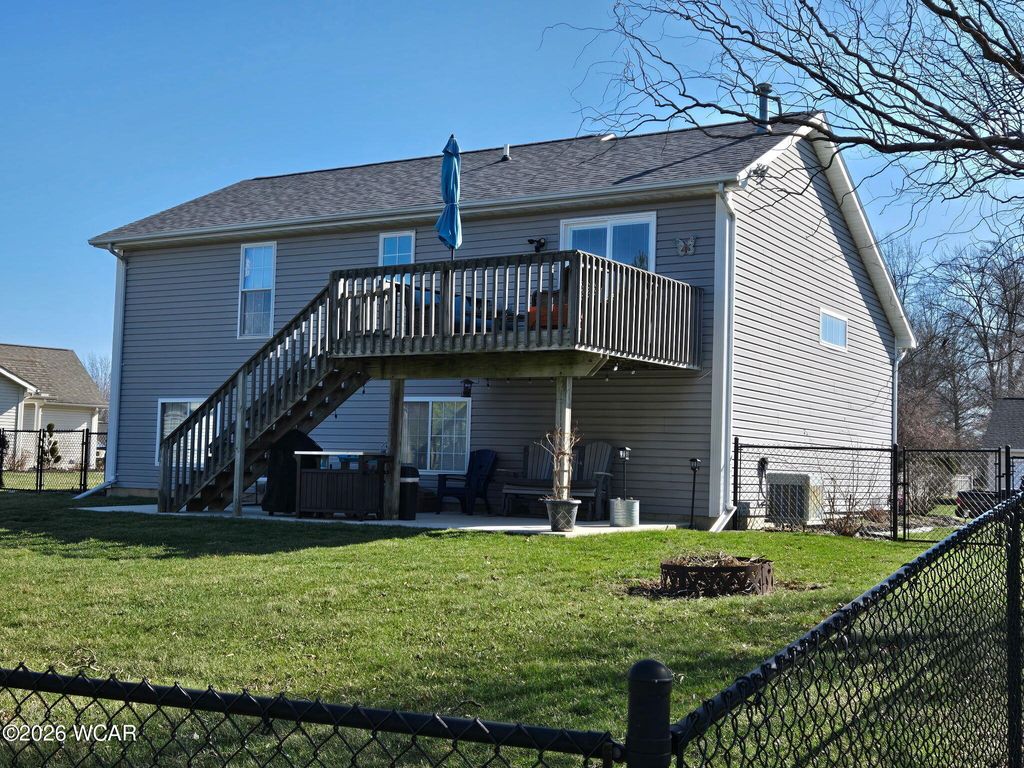 Photo of 1958 Olympia Circle, Lima, OH 45805 (MLS # 309655)