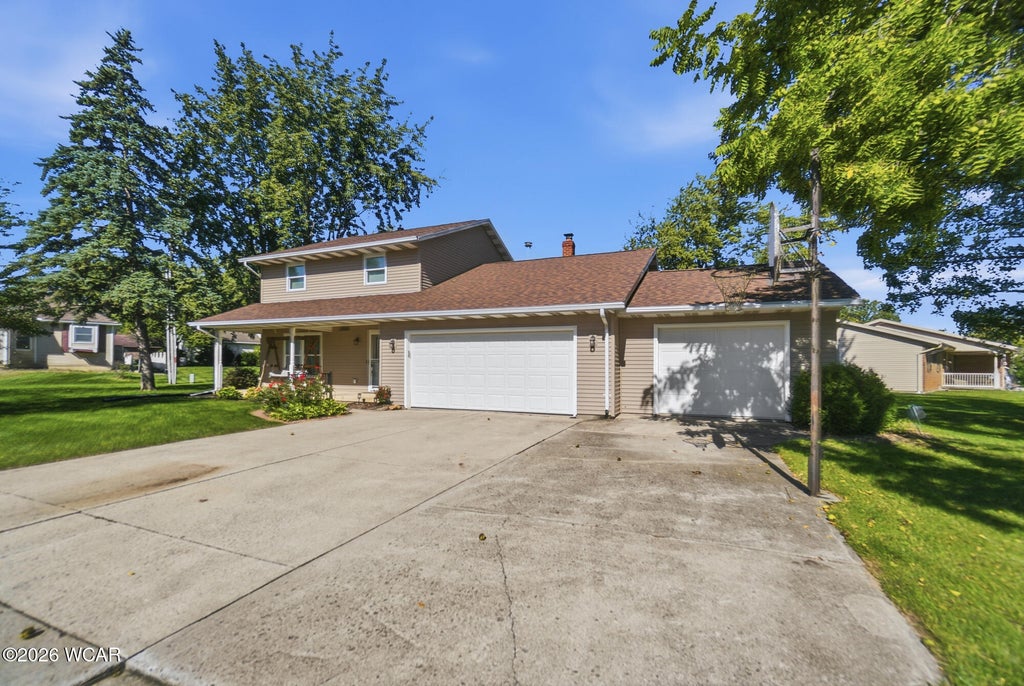 Photo of 3902 Magnolia Street, Lima, OH 45806 (MLS # 311881)
