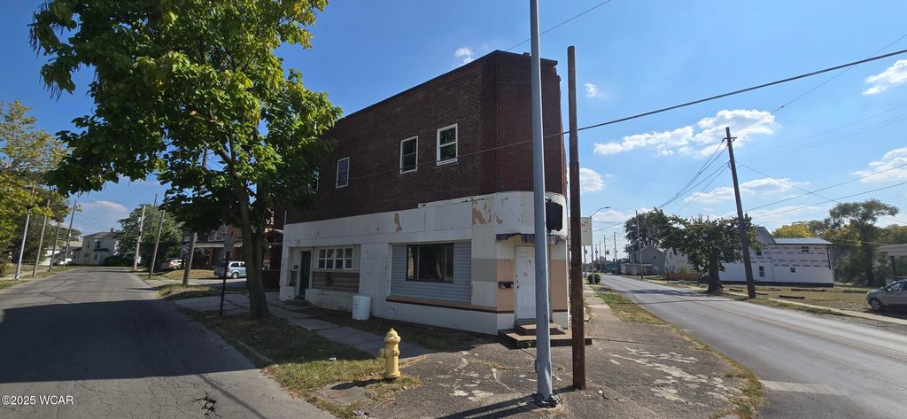 Photo of 627631 Brice Avenue, Lima, OH 45801 (MLS # 308329)