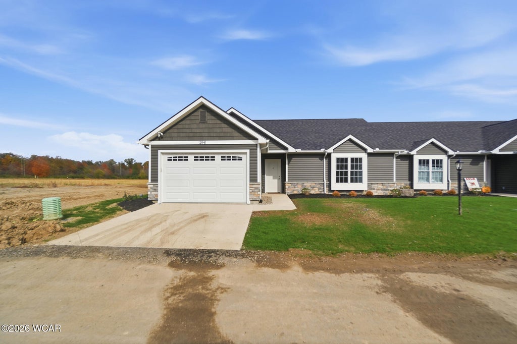 Photo of 2844 Autumn Lake Drive, Lima, OH 45801 (MLS # 311890)