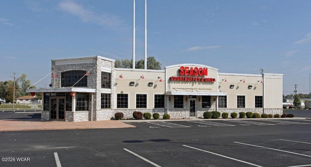 Photo of 1507 Harding Highway, Lima, OH 45804 (MLS # 309515)