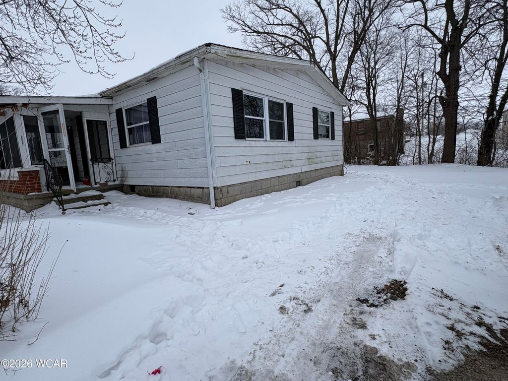 Photo of 11385 East Drive, Saint Marys, OH 45885 (MLS # 309352)