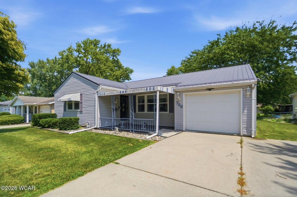 Photo of 728 S Tyler Street, Van Wert, OH 45891 (MLS # 310938)